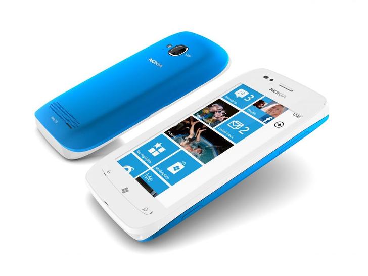 Nokia Lumia 710