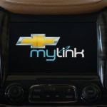 2014-Chevy-Impala-mylink_1