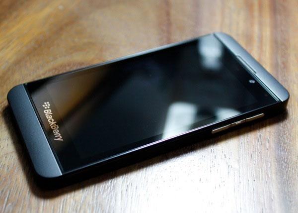 BlackBerry Z10 Smartphone