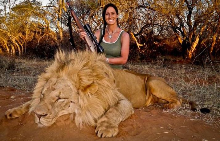 Melissa Bachman Lion Hunt