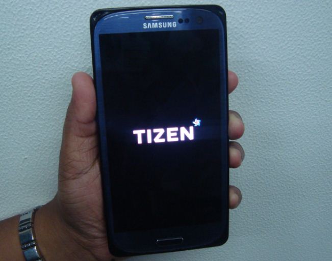 Samsung Tizen smartphone took a while to boot